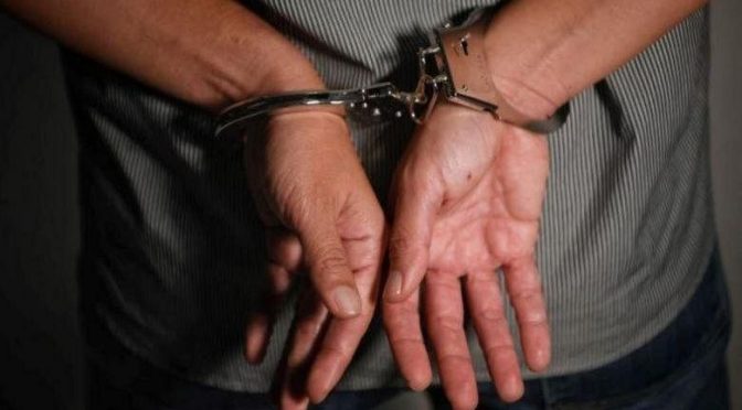 12 wanita dan 3 pria ditangkap karena kegiatan terkait kejahatan